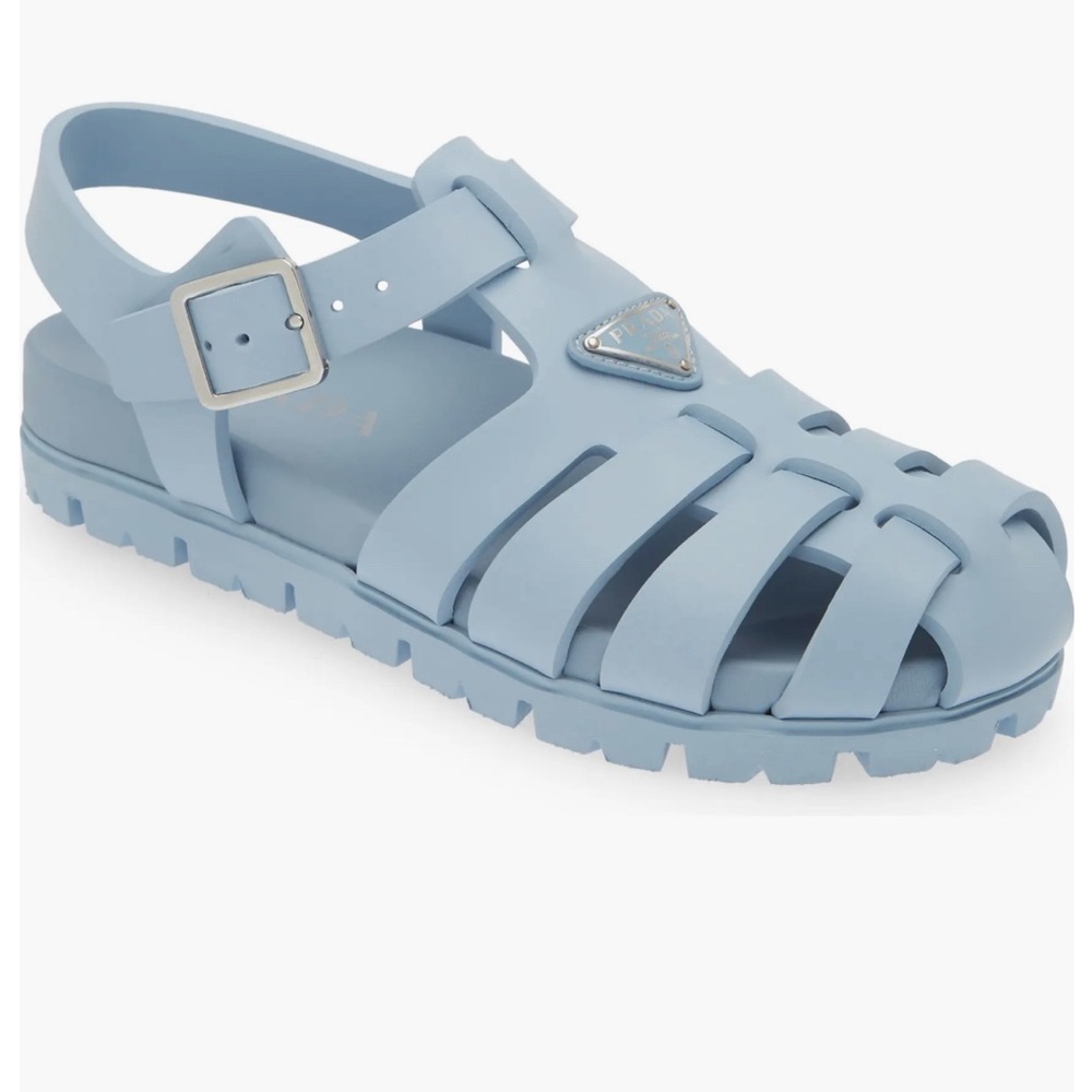 PRADA Sporty fisherman sandals 🩵🍀